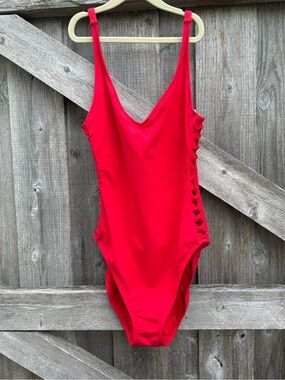 BLEU Rod Beattie Red Cutout One Piece Swimsuit Small